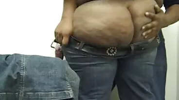 Wank, footjob và sex han quốc ko che bang với người đấm bóp Đàn bà Bellucci!