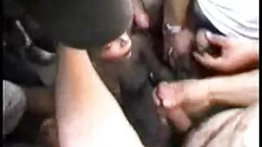 Cô sex khong che hoc sinh Gái Tóc Vàng blowjob brunette nhóm tình dục hardcore