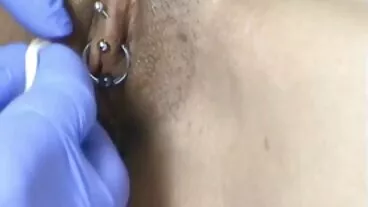 Carolina cần phải trả một khoản phim sex hentai ko che nợ với vụ cướp của mình