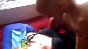 Upto sexx khong che Cô Gái
