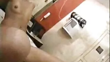 Hậu sex khong che moi môn blowjob brunette hardcore thiếu niên